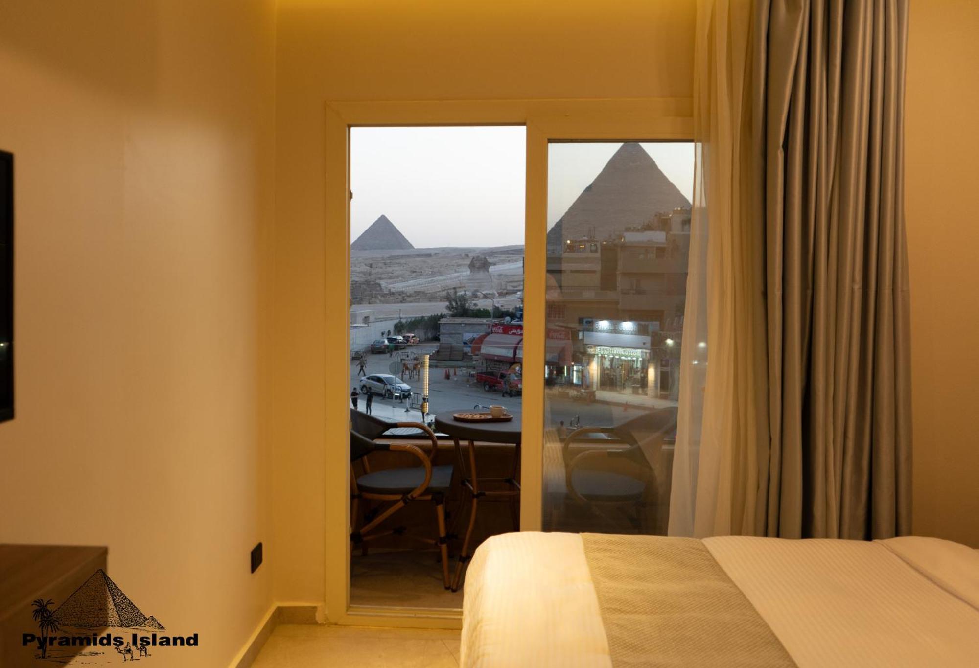 Pyramids Island Bed & Breakfast Kafrat al Jabal ภายนอก รูปภาพ