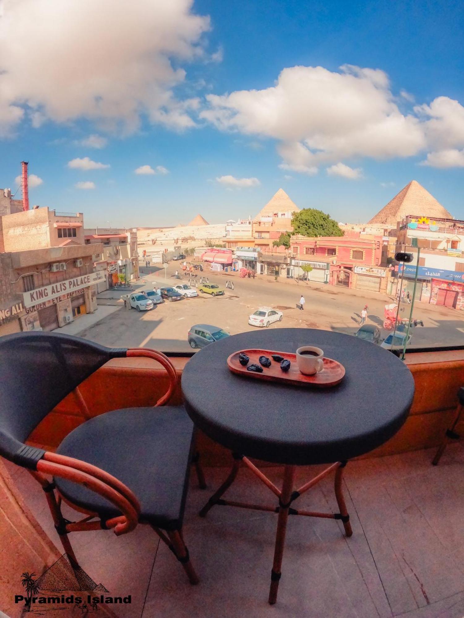 Pyramids Island Bed & Breakfast Kafrat al Jabal ภายนอก รูปภาพ