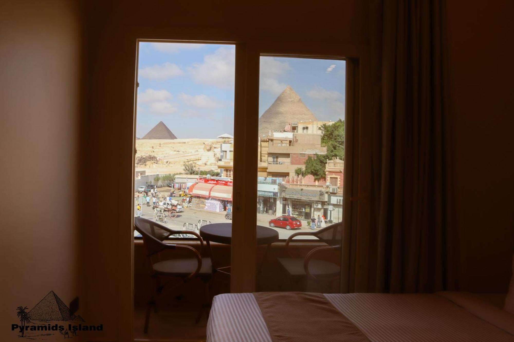 Pyramids Island Bed & Breakfast Kafrat al Jabal ภายนอก รูปภาพ