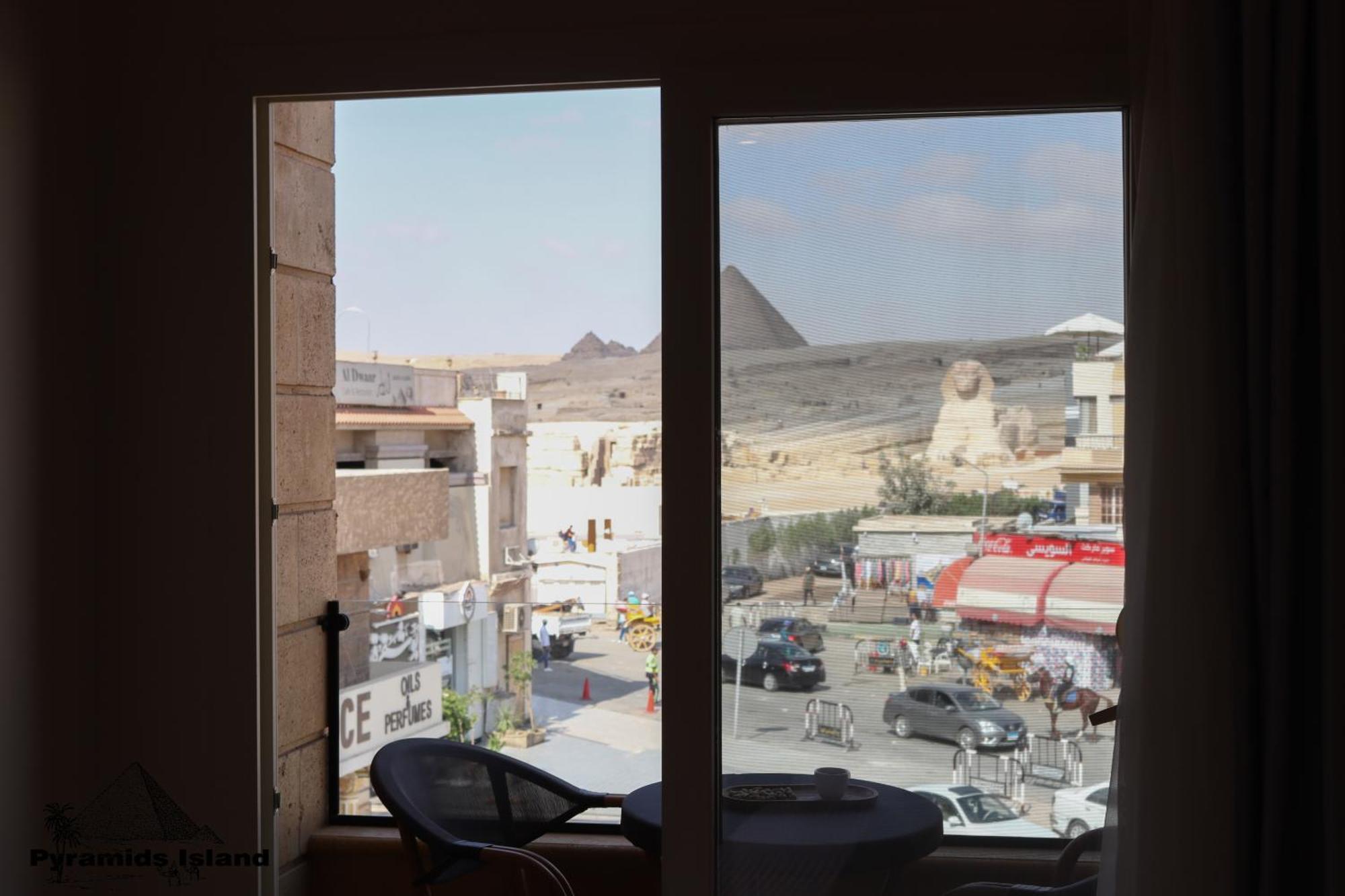 Pyramids Island Bed & Breakfast Kafrat al Jabal ภายนอก รูปภาพ