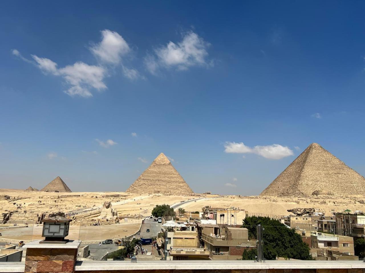 Pyramids Island Bed & Breakfast Kafrat al Jabal ภายนอก รูปภาพ